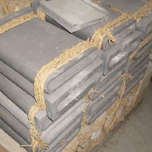 無機非金屬材料的硬度對耐火材料的耐磨性也有很大影響